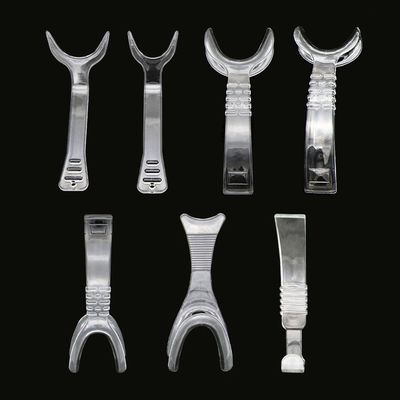 Class II Dental Ortho Mouth Opener for Cheek and Lip Retraction in Orthodontic Treatment