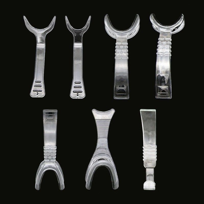 Class II Dental Ortho Mouth Opener for Cheek and Lip Retraction in Orthodontic Treatment